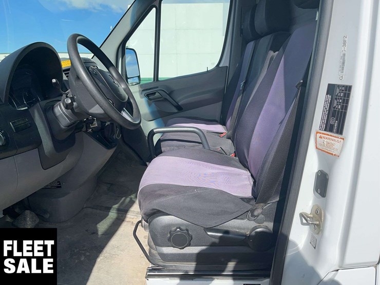 2017-mercedes-benz-sprinter-3500-xd-image-13