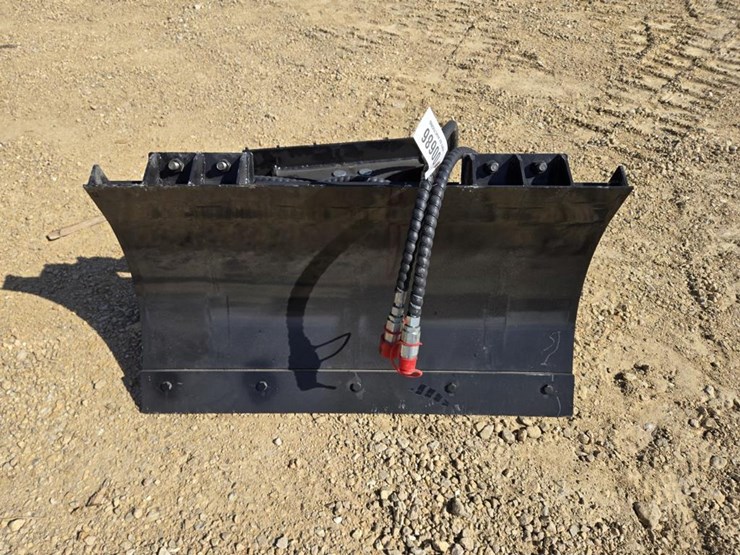 #686-•-new-sdlanch-mini-skid-steer-angle-snow-blade-image-1