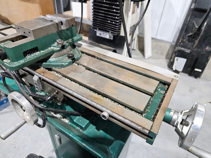 #6180-•-2018-grizzly-g0759-mill/drill-w/-stand-&-dro-image-16