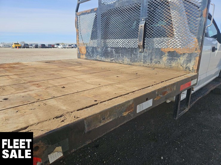 2017-ford-f550-image-22