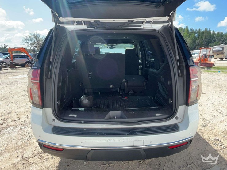 2021-chevrolet-tahoe-image-28