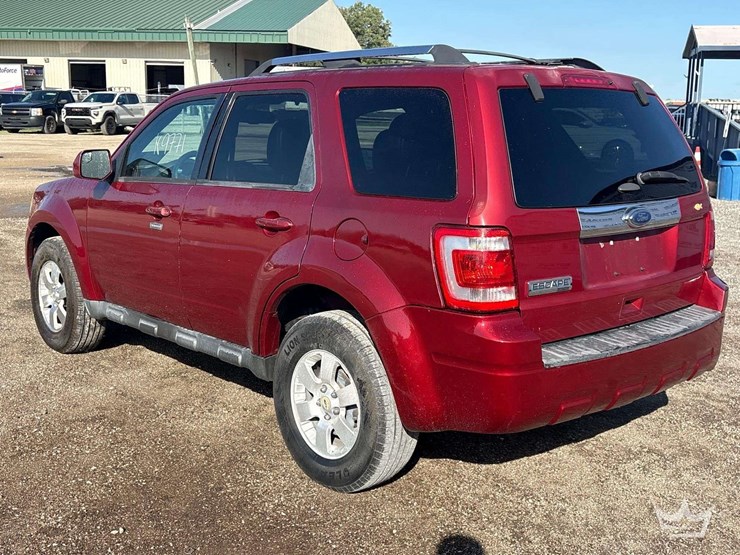 2012-ford-escape-image-4
