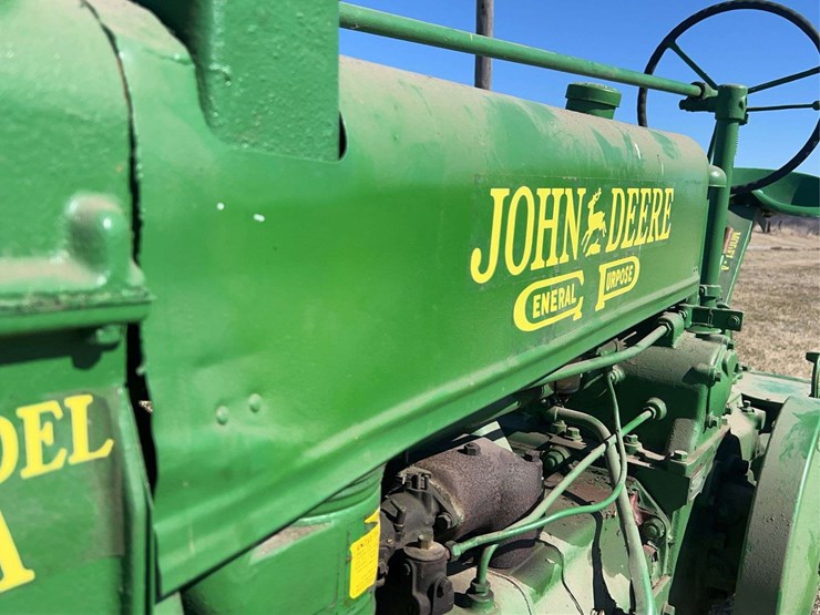 john-deere-model-a-image-13