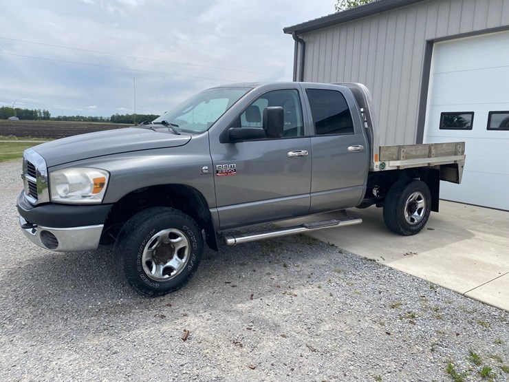 2008-dodge-2500-image-1