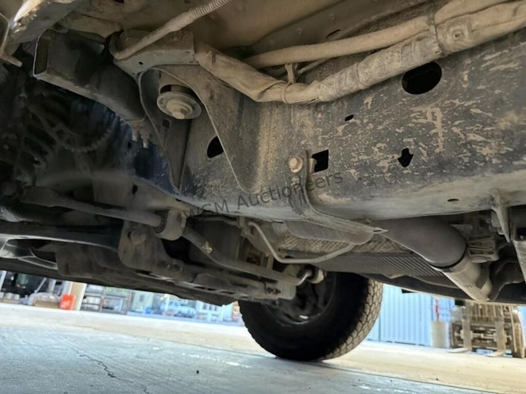 2021-ford-f150-image-25