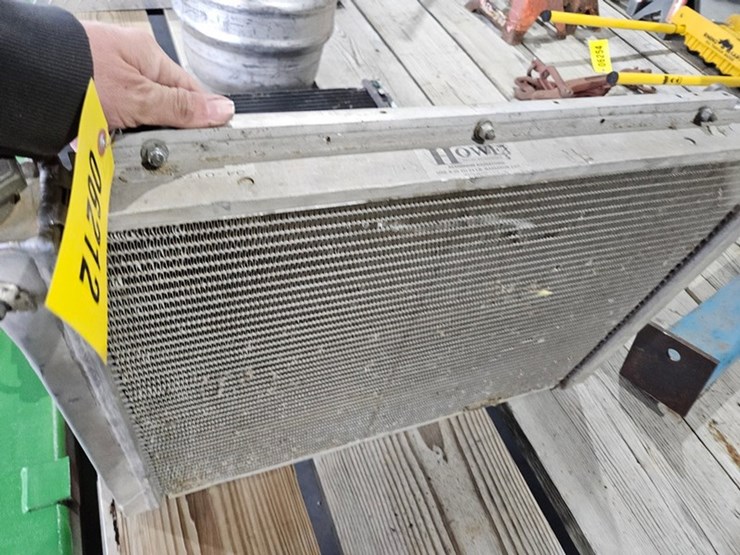 #6212-•-radiator-image-4