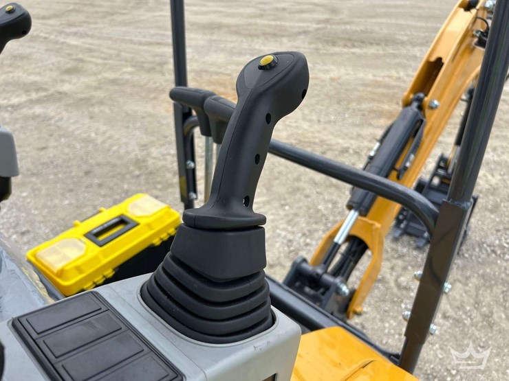 yanmar-excavator-image-12