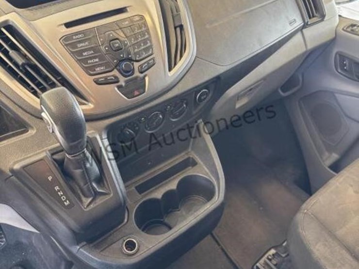 2018-ford-transit-image-30