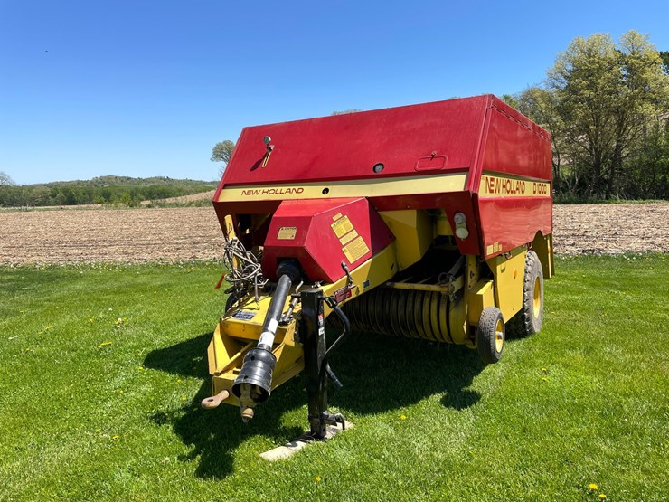 new-holland-d1000-image-1
