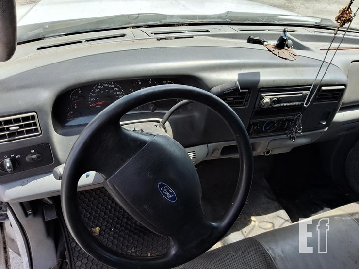 2003-ford-f450-xl-sd-image-21