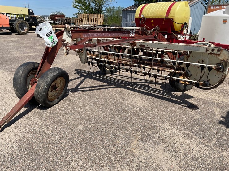 case-ih-35-image-2