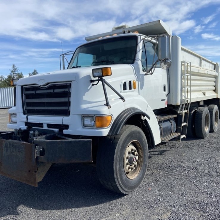 2000 STERLING L9500