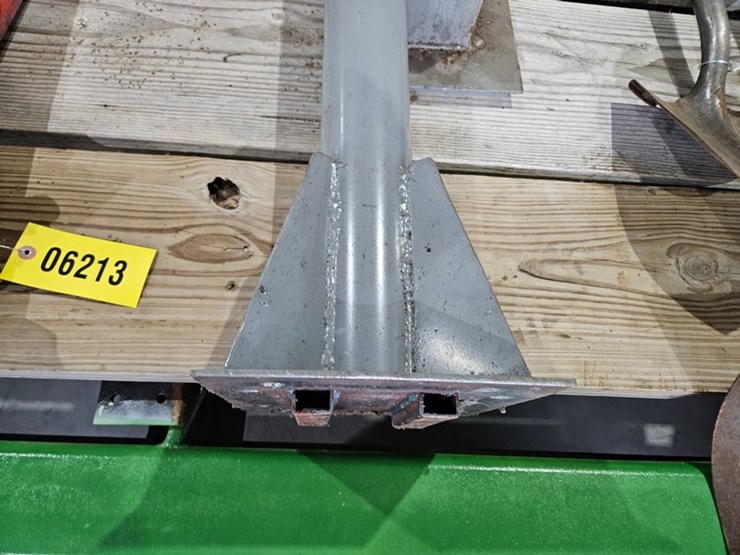 #6214-•-metal-shop-stand-image-4