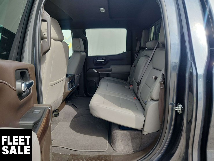 2021-gmc-sierra-1500-image-15