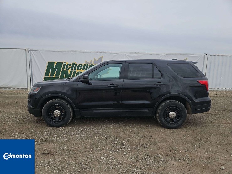 2019-ford-explorer-image-7