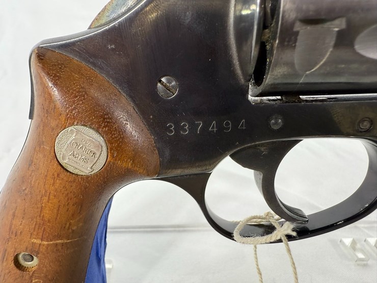 #67-•-charter-arms-undercover-38-special-revolver-337494-image-18