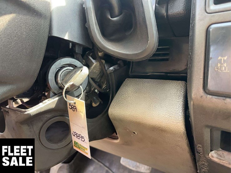 2021-ford-f350-image-23