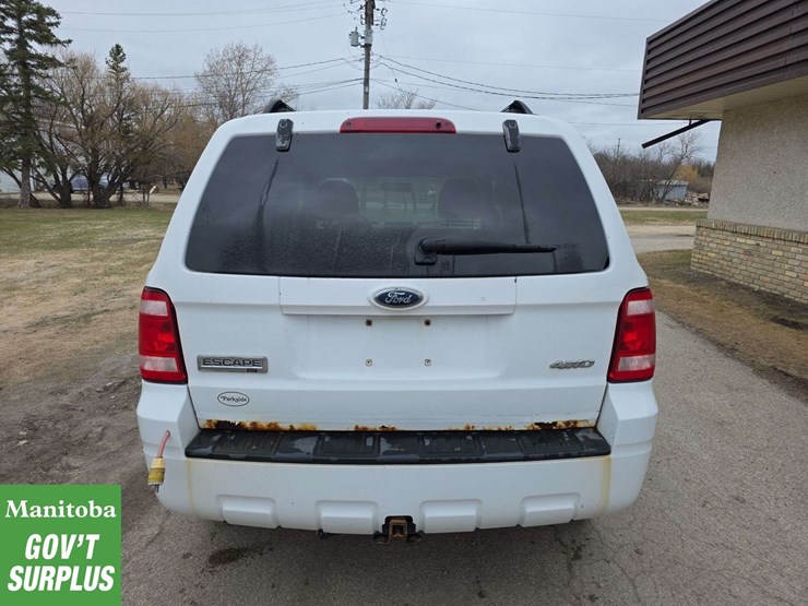 2008-ford-escape-image-7