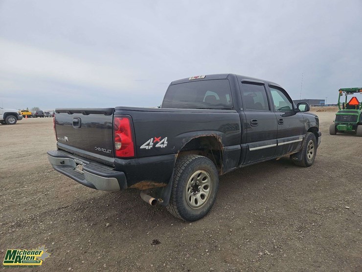 2005-chevrolet-silverado-1500-image-4