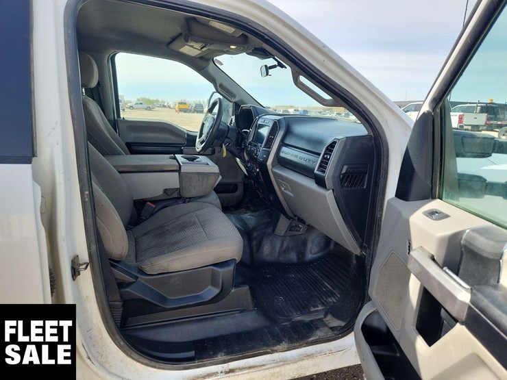 2020-ford-f350-image-26