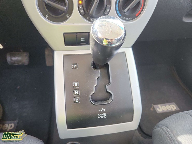 2008-jeep-patriot-image-21