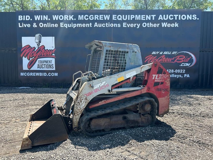 takeuchi-tl230-image-1