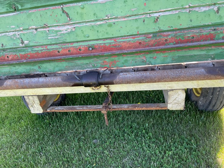deere-tires-image-8