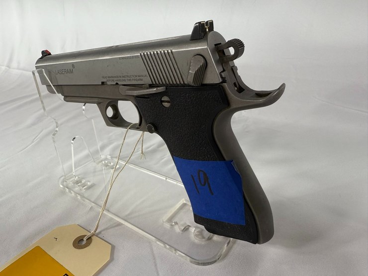 #19-•-laseraim-stainless-steel-45acp-pistol-c01350-image-7
