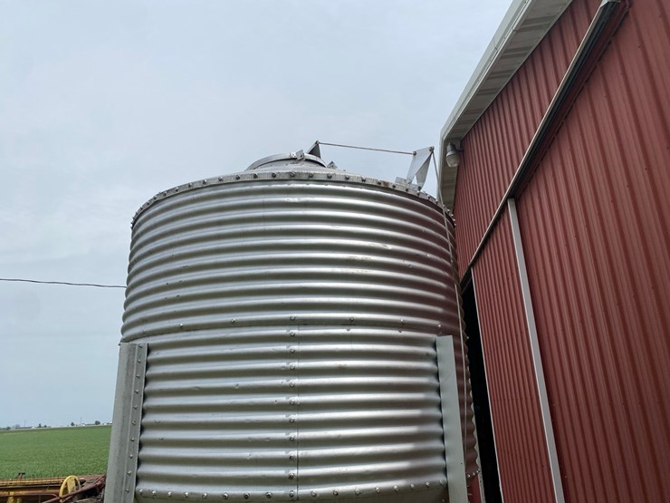 4-ton-feed-bin-image-11