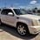 2007-cadillac-escalade-image-2