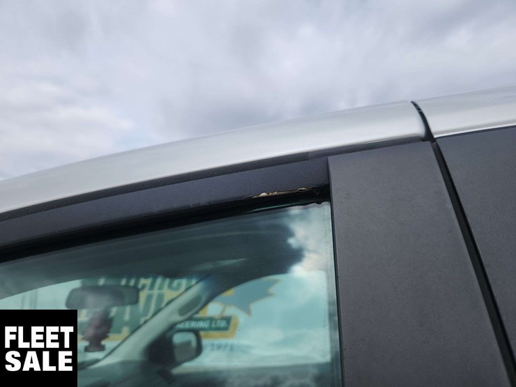 2010-dodge-grand-caravan-image-37