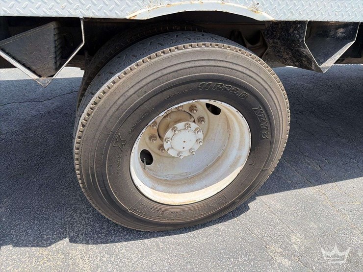 2007-international-durastar-4300-image-32