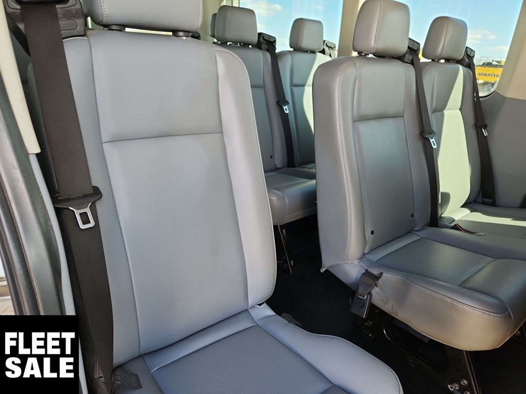 2019-ford-transit-image-24