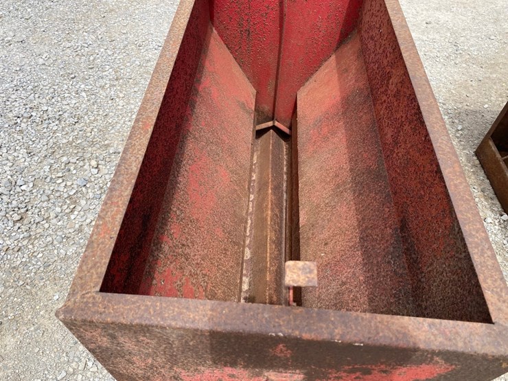 martin-small-pig-feeder-image-6