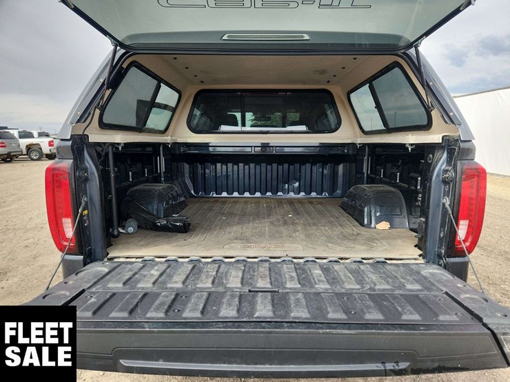 2021-gmc-sierra-1500-image-16