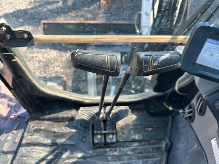 2021-bobcat-e42-image-17