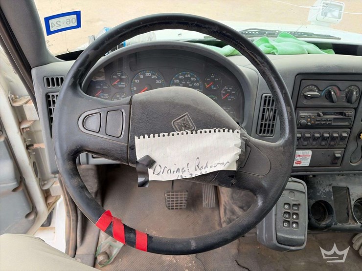 international-durastar-4300-image-34