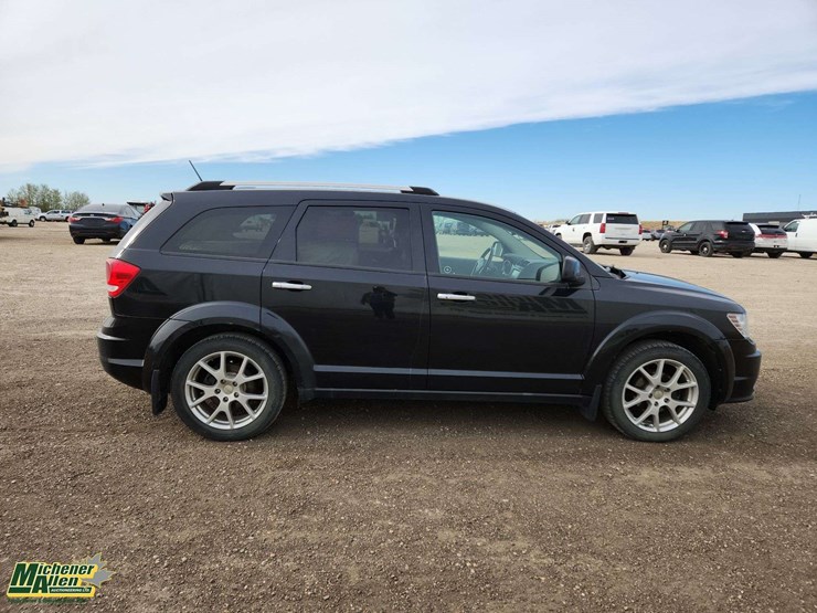2011-dodge-journey-image-9