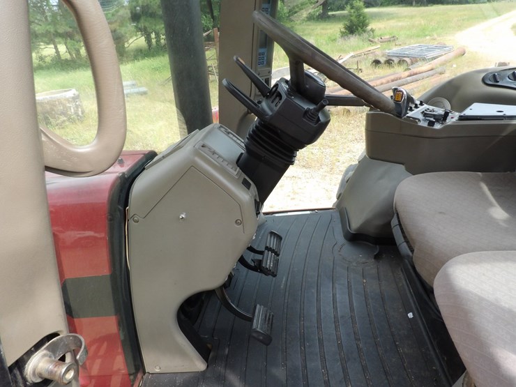 case-ih-mx270-image-19