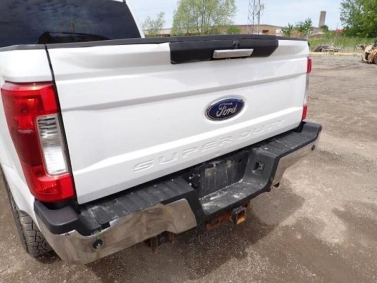 2018-ford-f250-xl-image-37