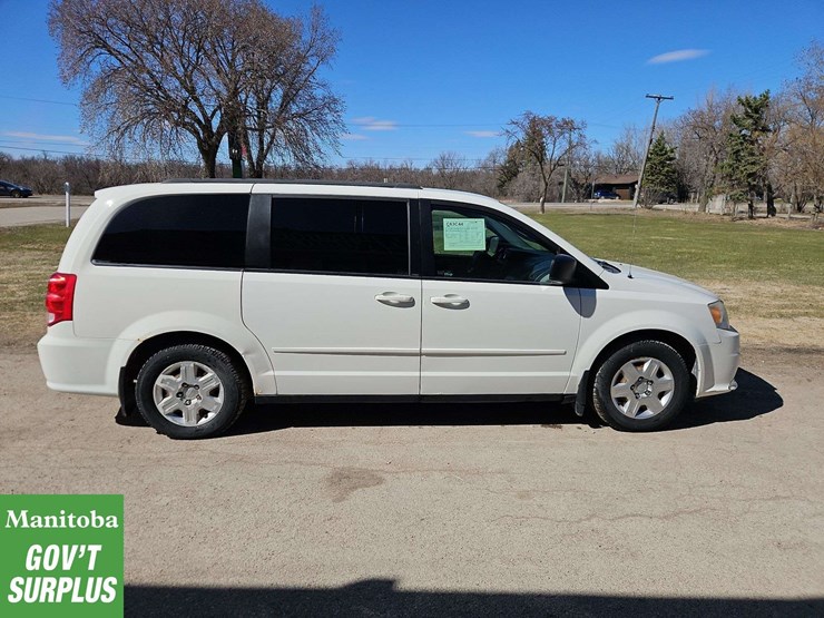 2012-dodge-grand-caravan-se-image-6