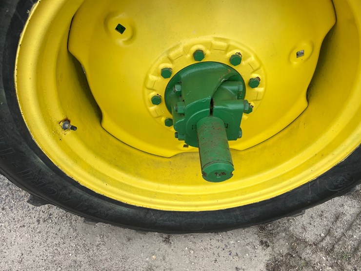 john-deere-1010-image-13