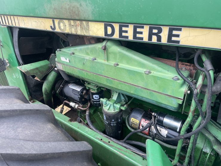 john-deere-8640-image-15