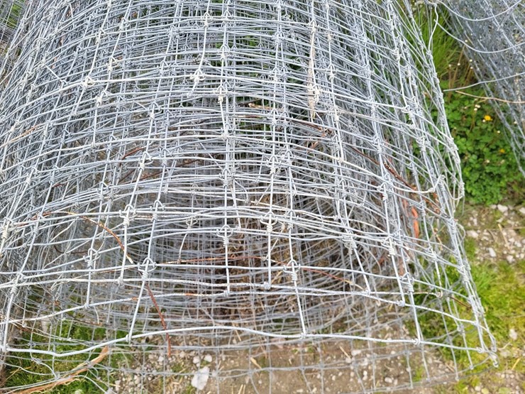 1500'-+/---of-deer/elk-fence-w/(4)-gates-image-29