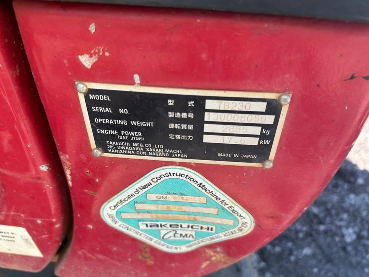 2020-takeuchi-tb230-image-26