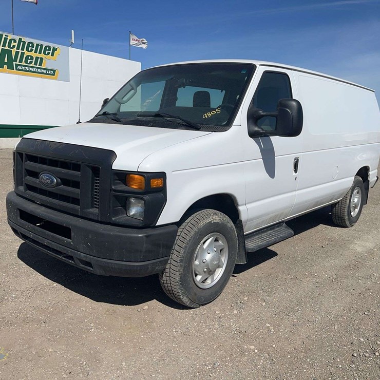 2012 FORD CARGO