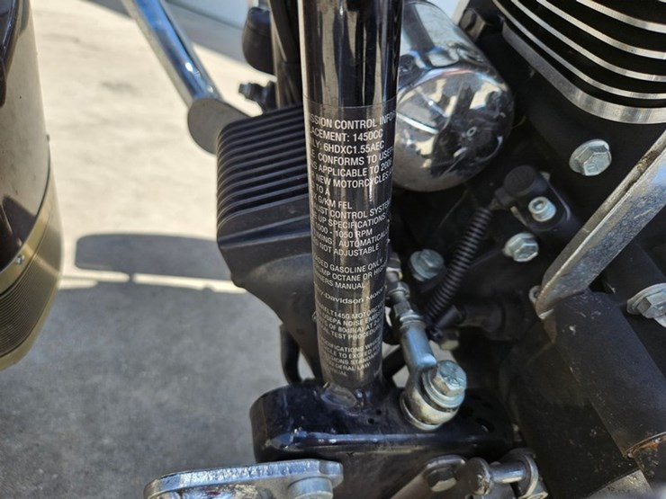 #6179-•-2006-harley-davidson-road-king-motorcycle-image-33