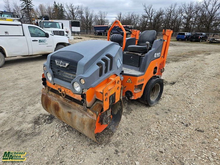 2008-hamm-hd12vt-image-1