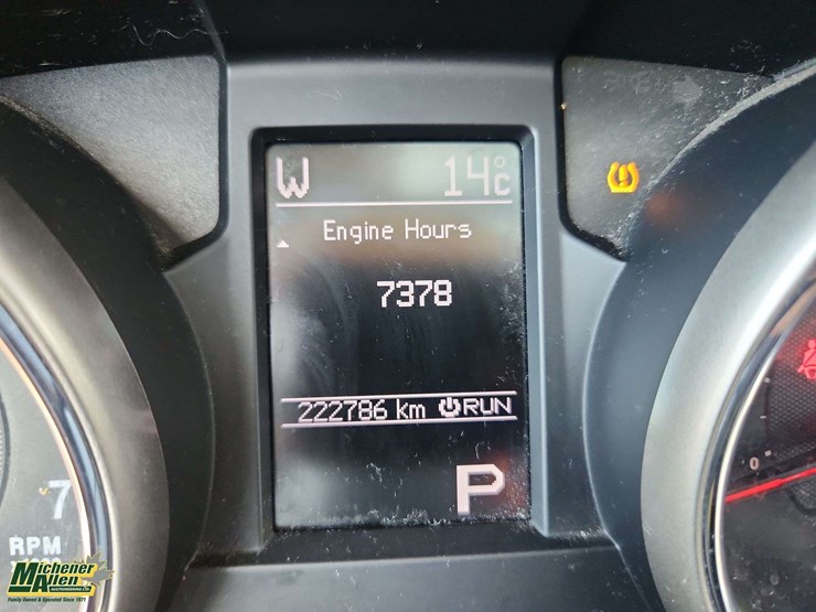 2013-jeep-grand-cherokee-image-21