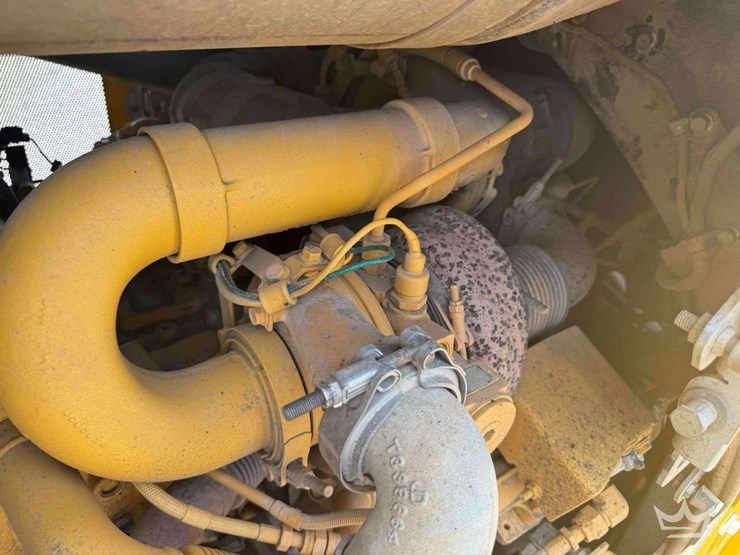 2021-deere-850l-wlt-image-19